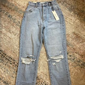 Rolla’s “Elle” Super High Rise Relaxed jeans